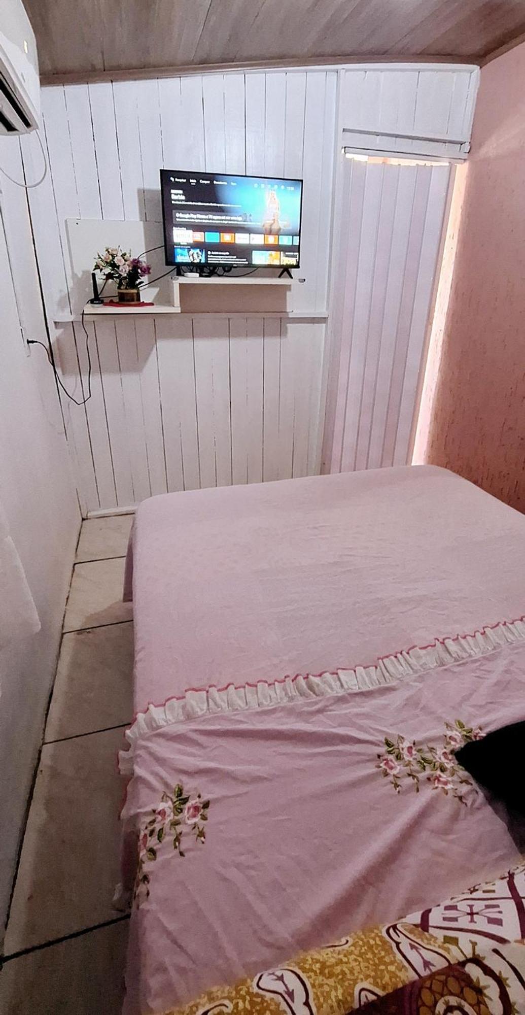 Kitnet K1 Em Torres-Rs - Na Mais Bela Praia Gaucha - Cozinha - Banheiro - Ar Condicionado - Smart Tv 32' - Wi-Fi - Anfitria Superhost No Bnb Luaran gambar